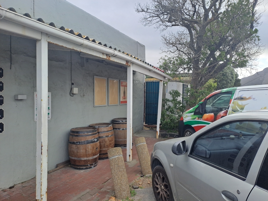 Commercial Property for Sale in Birkenhead Western Cape